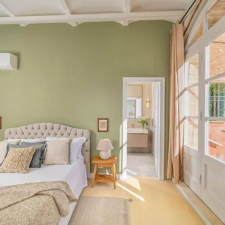 Historic With Val D'orcia Views